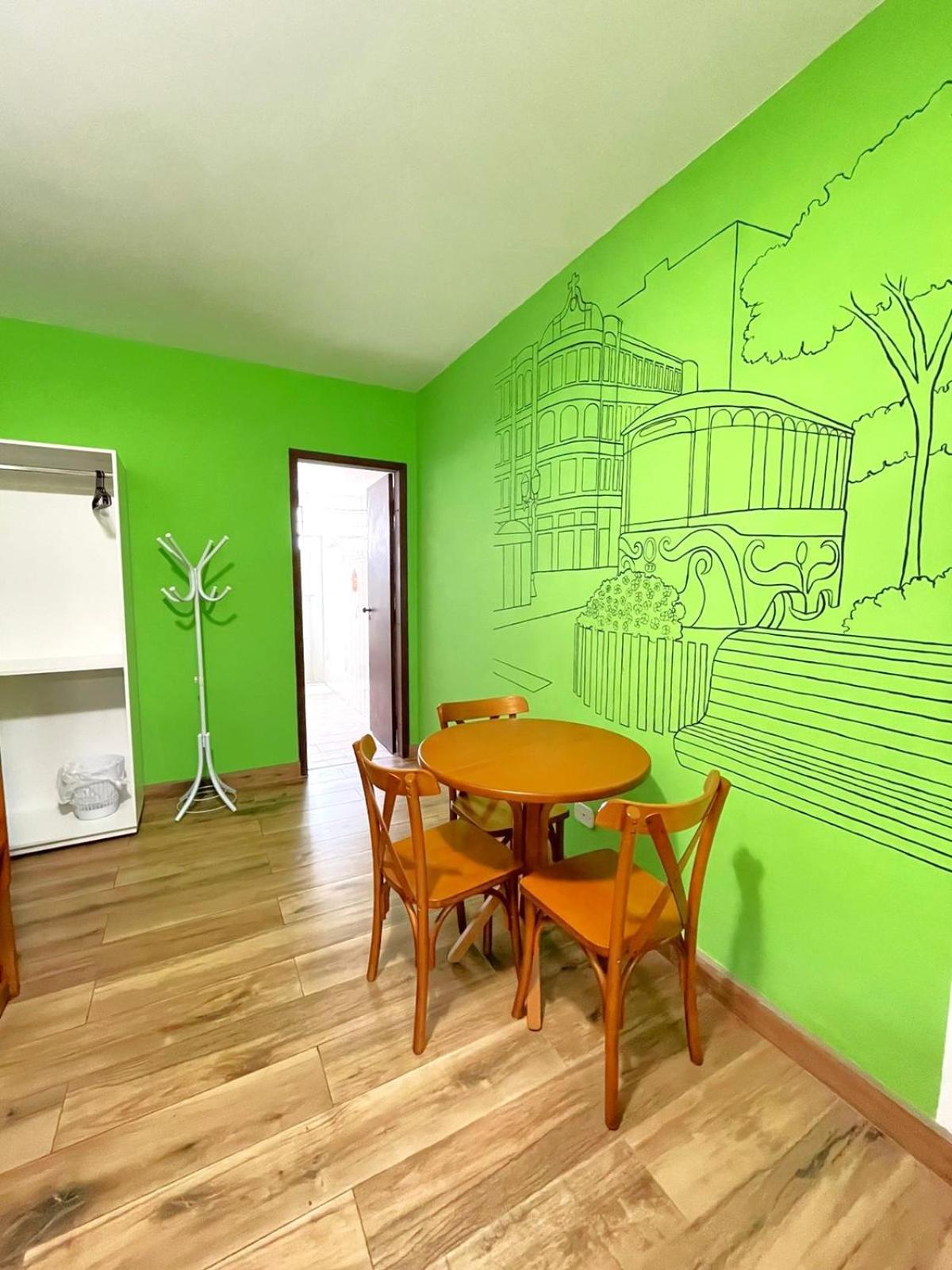 Jardim Botanico House Hostel Curitiba Exterior photo
