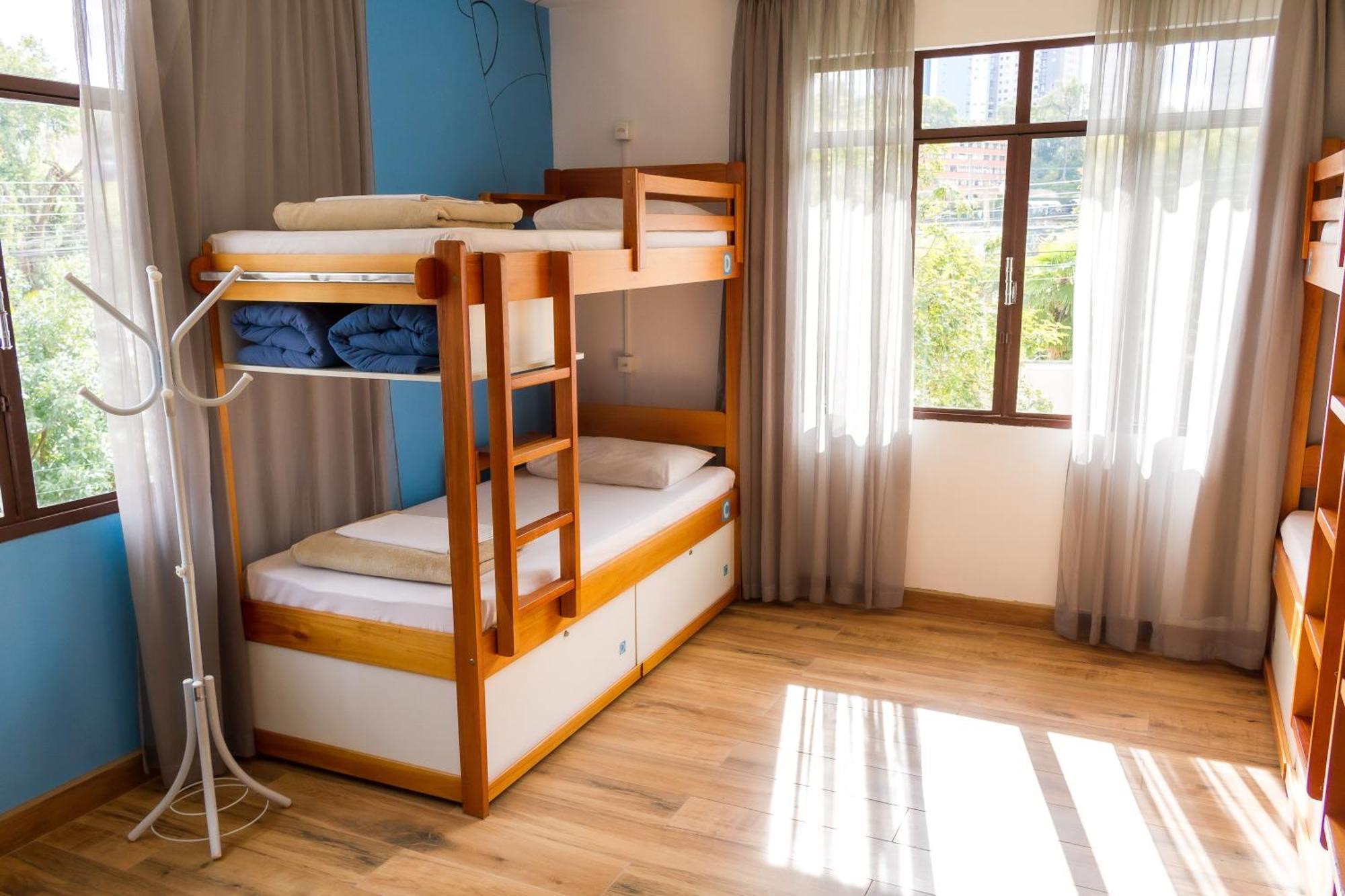 Jardim Botanico House Hostel Curitiba Exterior photo